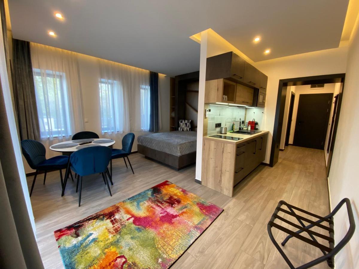 Luxury Apartments เคสเท ภายนอก รูปภาพ