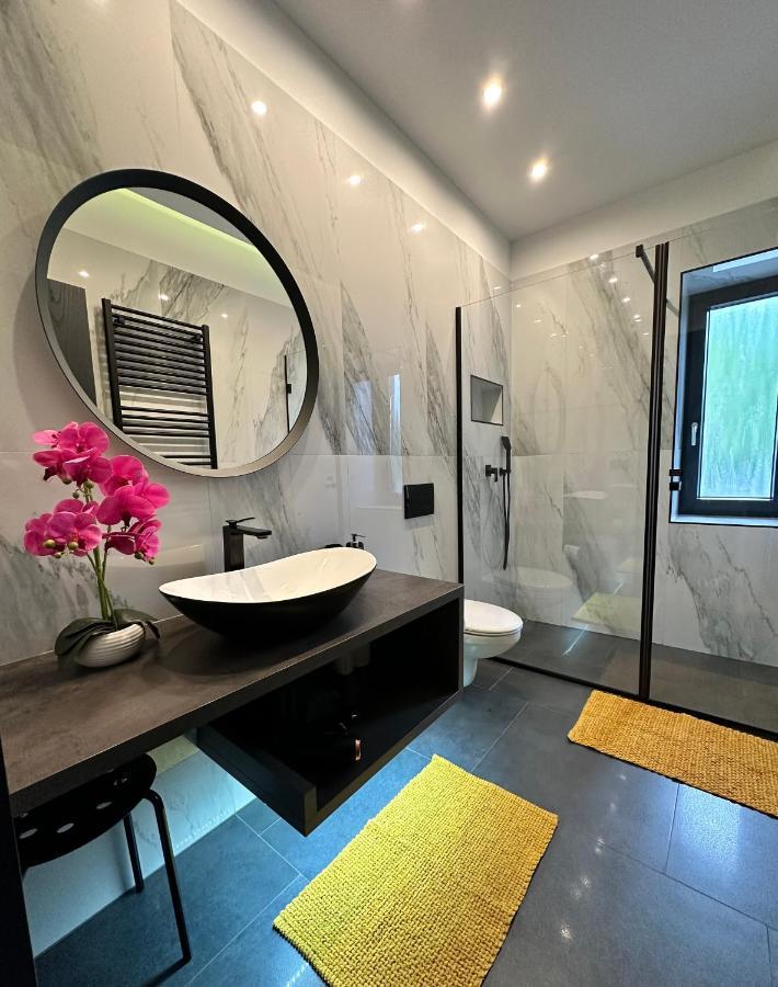 Luxury Apartments เคสเท ภายนอก รูปภาพ